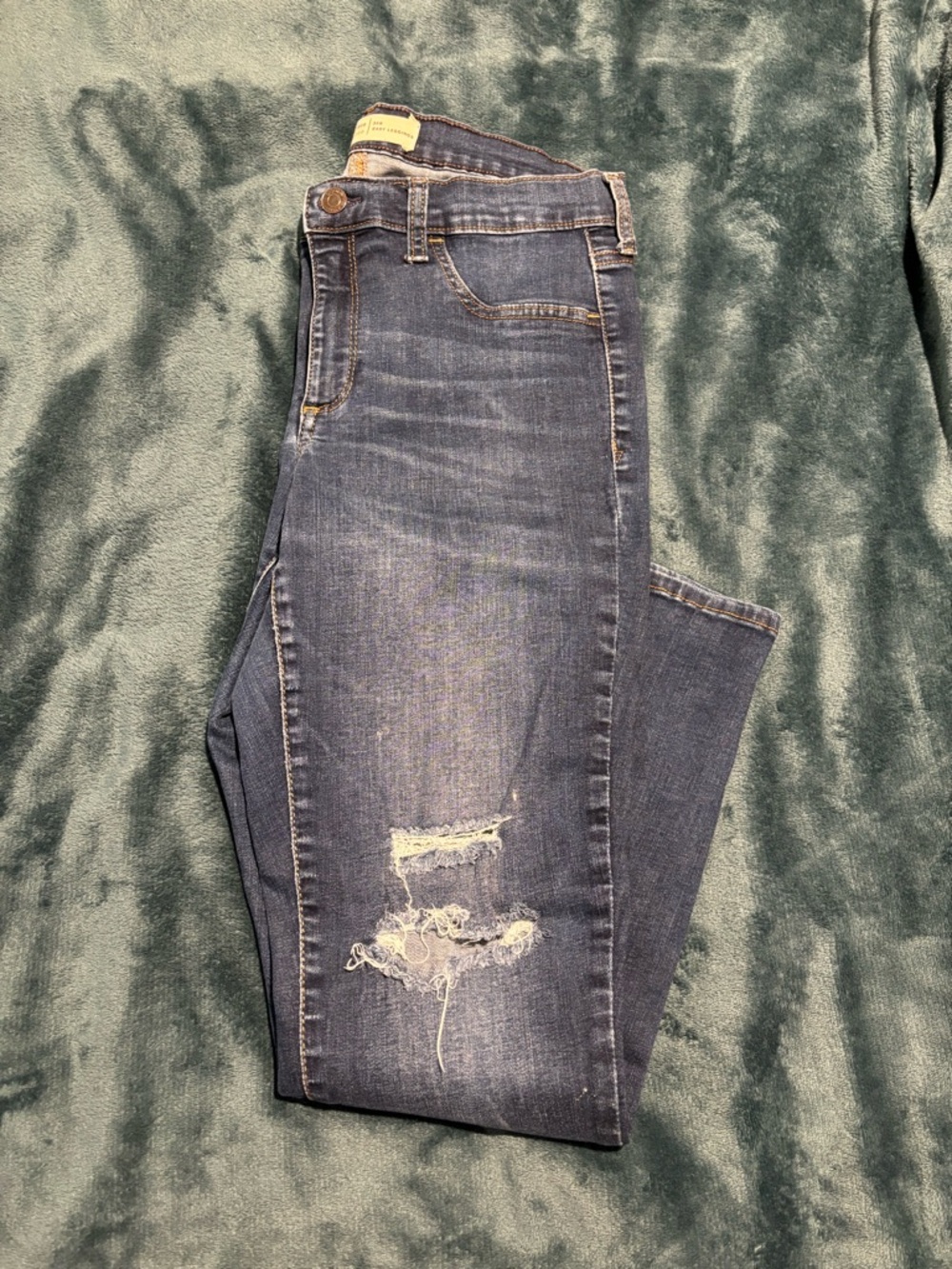 GAP Women's Dark Blue Distressed Skinny Jeans